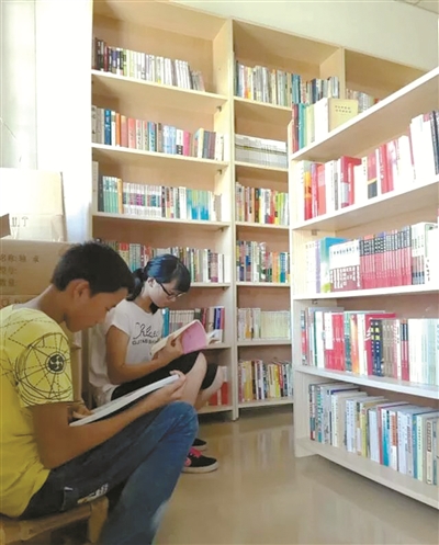 山里娃的夏日書香 返鄉青年眾籌建館記